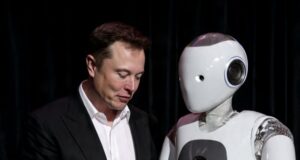 ilustrasi Elon Musk fokus bangun pabrik robot humanoid - sumber foto Meta Ai