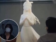 Setahun Kepergian Barbie Hsu, Jerry Yan dan Vic Chou Hadir di Peresmian Monumen Kenangan Patung memorial Barbie Hsu - sumber foto X/SMilkdrama