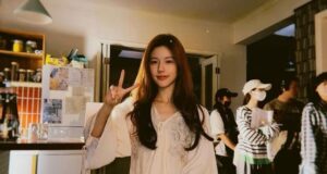 Zhao Lusi Live Streaming 7 Jam Bantu Petani Sichuan Raup Rp73 Miliar -- sumber foto Instagram rooosyzh09