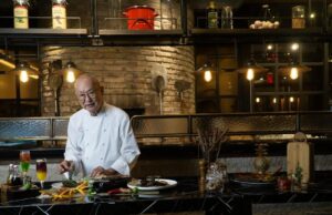 Legends Meet Legends: ARYADUTA Menteng Gandeng Chef William Wongso Hadirkan Ramadan Nusantara Journey Legends Meet Legends: ARYADUTA Menteng Gandeng Chef William Wongso Hadirkan Ramadan Nusantara Journey