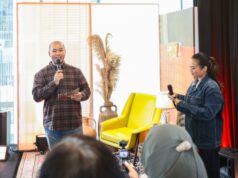 Denim + Modest Look = Kombinasi Fashion Ramadan 2026 yang Lagi Naik Daun Stiffen Andika, Country Marketing Head PT Levi Strauss Indonesia