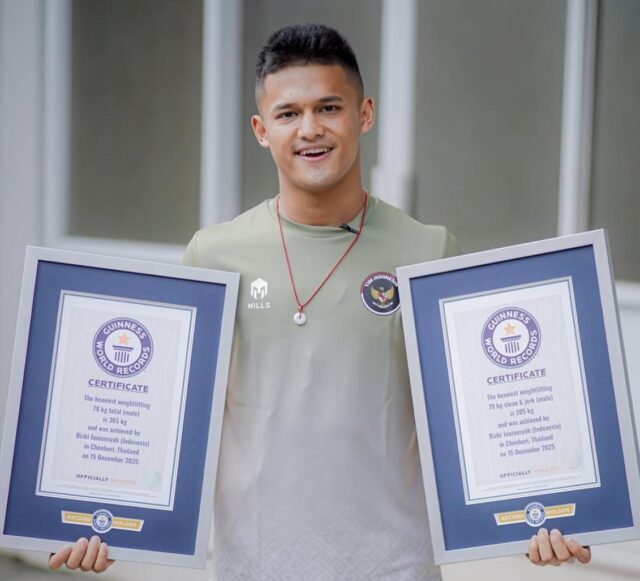 Rizki Juniansyah Masuk Guinness World Records, Lifter Muda Indonesia Cetak Dua Rekor Dunia
