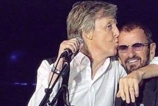 Paul McCartney dan Ringo Starr Akhirnya Rekaman Duet Resmi Pertama, Bersatu Lagi di Lagu Home To Us Paul McCartney dan Ringo Starr - sumber foto Google