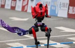 Robot Kalahkan Manusia! HONOR Sapu Bersih Podium Half-Marathon Humanoid Beijing 2026 Half-Marathon Humanoid Beijing 2026 - sumber foto IG
