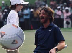 Tommy Fleetwood Dibantu Lalat? Momen Langka di Turnamen Golf BMW Bikin Heboh Tommy Fleetwood Dibantu Lalat? Momen Langka di Turnamen Golf BMW Bikin Heboh - sumber foto Instagram/officialtommyfleetwood