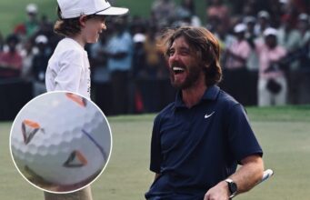 Tommy Fleetwood Dibantu Lalat? Momen Langka di Turnamen Golf BMW Bikin Heboh Tommy Fleetwood Dibantu Lalat? Momen Langka di Turnamen Golf BMW Bikin Heboh - sumber foto Instagram/officialtommyfleetwood