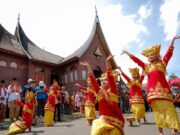 Menpar Widiyanti Serap Aspirasi dan Perkuat Kolaborasi Majukan Pariwisata Sumbar Menpar Widiyanti Serap Aspirasi dan Perkuat Kolaborasi Majukan Pariwisata Sumbar