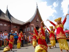 Menpar Widiyanti Serap Aspirasi dan Perkuat Kolaborasi Majukan Pariwisata Sumbar