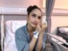 Jari Teriris Pisau, Cinta Laura Jalani Operasi dengan Tetap Stylish: “Operasi dalam Keadaan Baddie” Cinta Laura - sumber foto Instagram/claurakiehl