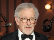 Steven Spielberg Khawatir AI Kuasai Industri Film, Film Harus Tetap Punya Jiwa Manusia Steven Spielberg Khawatir AI Kuasai Industri Film - sumber foto Istimewa