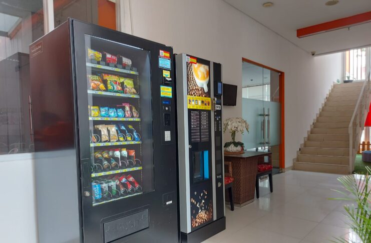 fasilitas vending machine Starlet Hotel Serpong - sumber foto Istimewa