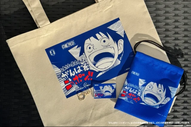 Merchandise ONE PIECE x Samurai Blue Resmi Dijual - sumber foto Instagram/onepiece_staff Merchandise ONE PIECE x Samurai Blue Resmi Dijual - sumber foto Instagram/onepiece_staff
