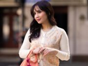 Kolaborasi Buttonscarves x Nagita Slavina Tawarkan Gaya Elegan dan Timeless untuk Perempuan Modern Kolaborasi Buttonscarves x Nagita Slavina Tawarkan Gaya Elegan dan Timeless untuk Perempuan Modern