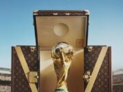 Louis Vuitton Ciptakan Koper Trofi Resmi untuk Piala Dunia 2026, Koleksi Terbatas! Louis Vuitton Ciptakan Koper Trofi Resmi untuk Piala Dunia 2026