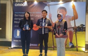 Anak Takut Nebulizer? Omron Hadirkan Alat Terapi Inhalasi Portable yang Senyap dan Praktis
