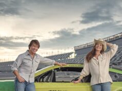 Tom Cruise Kembali Jadi Cole Trickle, Days of Thunder Siapkan Sekuel dengan Anne Hathaway Tom Cruise dan Anne Hathaway - sumber foto instagram/TomCruise