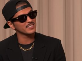 Bruno Mars Ingin Bawakan “APT.” Bareng ROSÉ di Seoul - sumber foto Michmilo x
