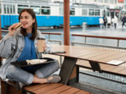 Inilah Alasan Kenapa di Transportasi Umum dilarang Makan atau Minum? Inilah Alasan Kenapa di Transportasi Umum dilarang Makan atau Minum?