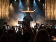 Céline Dion Menangis di Lagu Pertama, Comeback Panggung Setelah Enam Tahun Bikin Paris Terdiam Céline Dion konser di Paris - sumber foto instagram/CelineDion